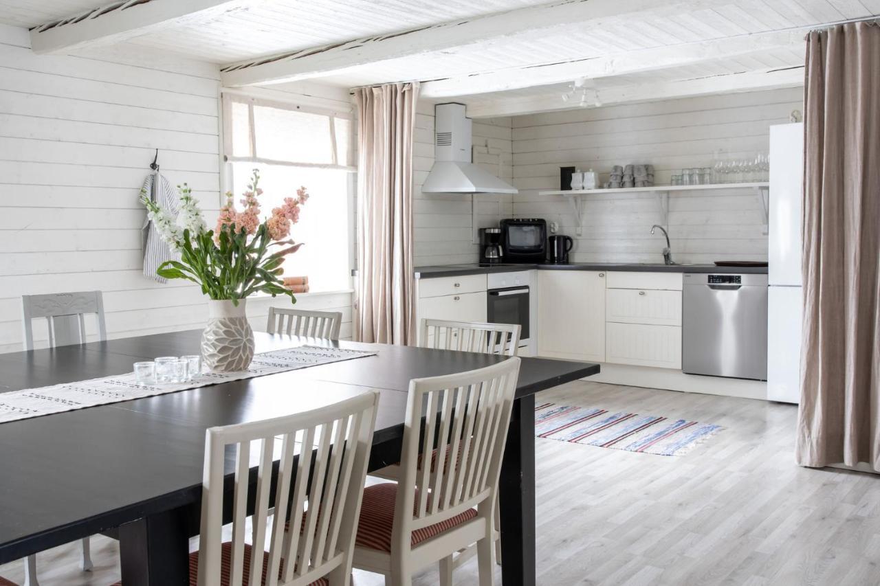 Bergs Gard & Hallsvikens Gard Västerljung 외부 사진